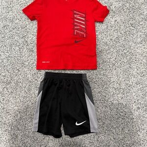 Nike Red T-Shirt and Black Shorts Set size 5